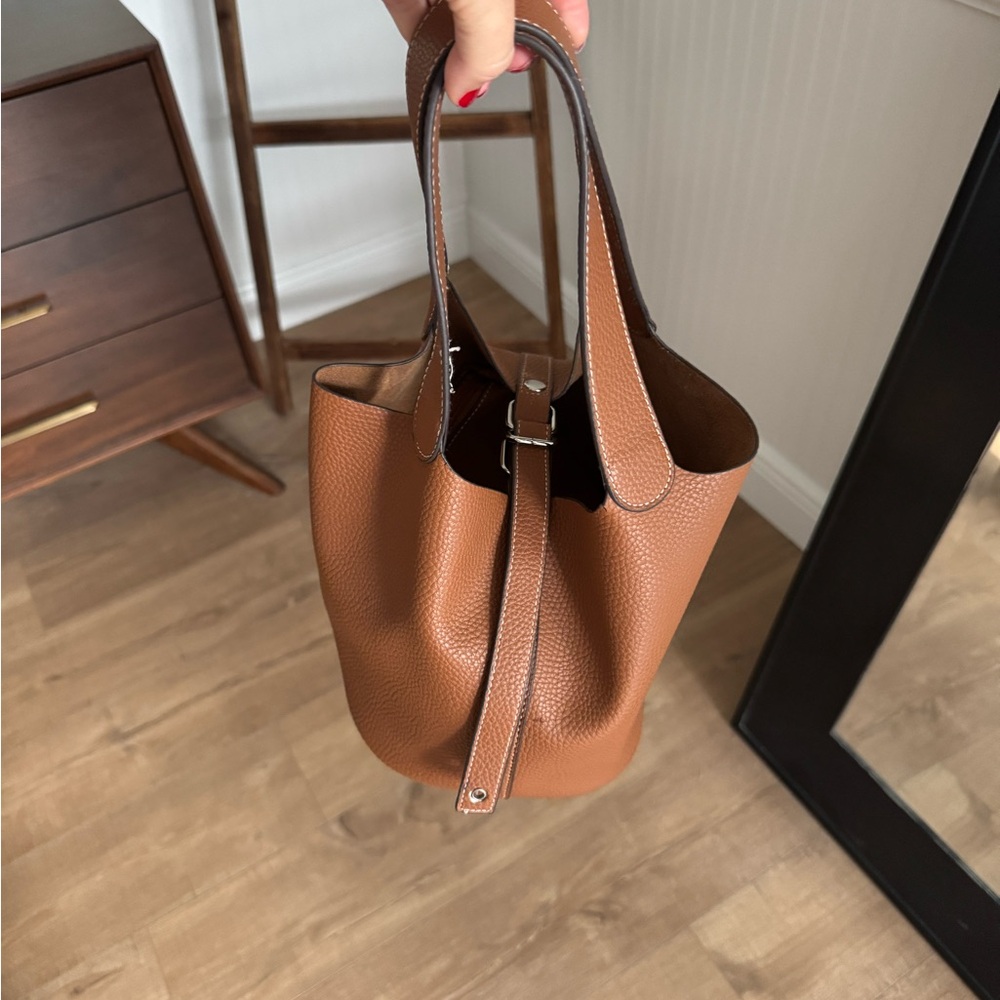 Beautiful Brown top Handle bag